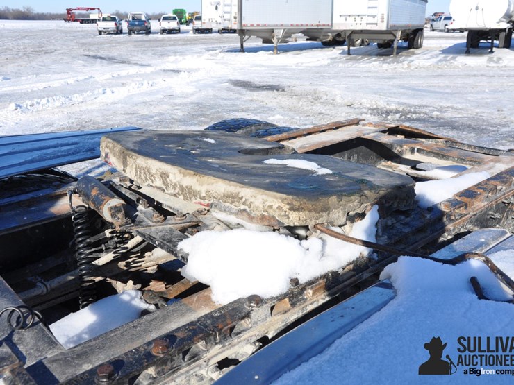 2000-mack-ch613-image-9