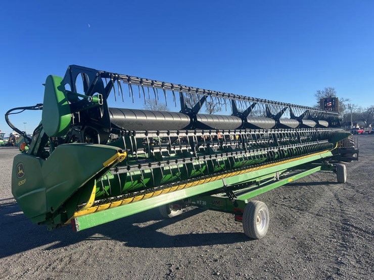 john-deere-630f-image-9