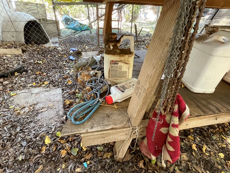 #3707-•-misc-tools,-hardware,-bauer-bench-grinder,-4-drawer-metal-toolbox-and-table-image-18