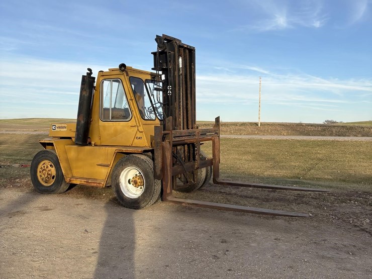 caterpillar-v200b-image-2