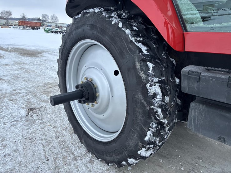 case-ih-magnum-190-image-53