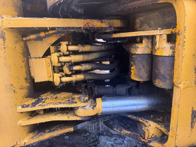 john-deere-6-image-13