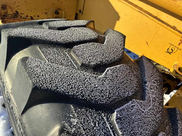 john-deere-310d-image-44