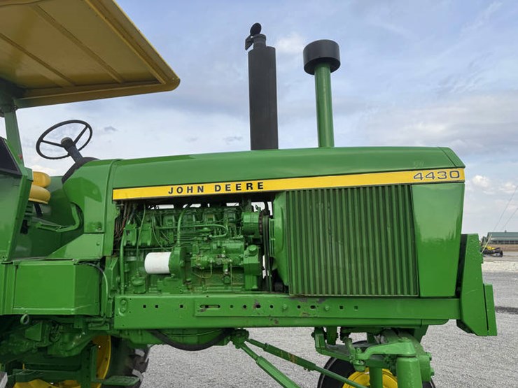 john-deere-4430-image-8