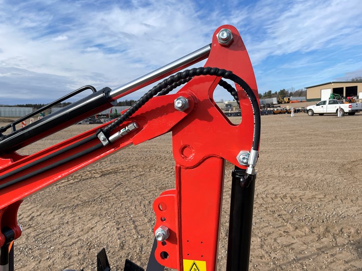 #9210-•-2025-unused-cfg-mini-excavator-image-7