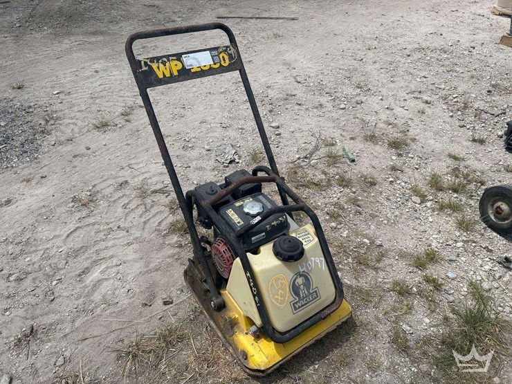 wacker-neuson-vibratory-plate-compactor-image-2