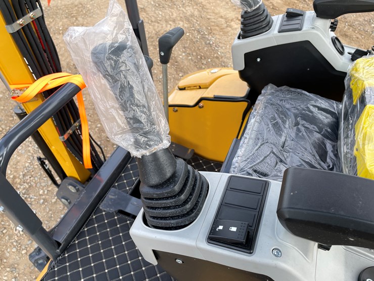 #9218-•-2025-unused-cfg-mini-excavator-image-20