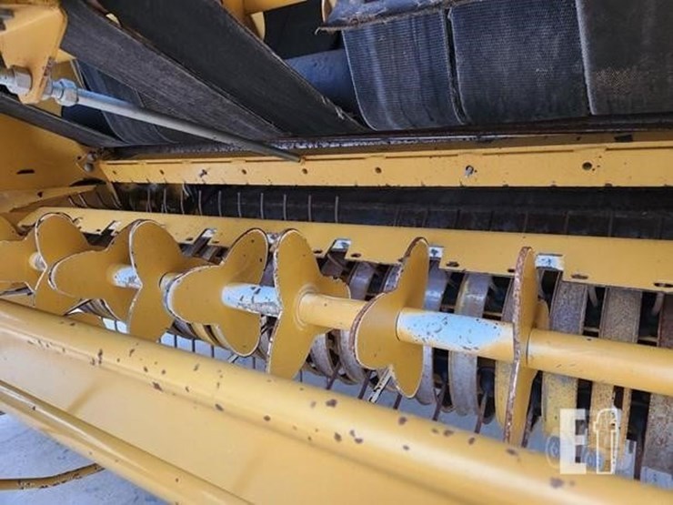 2022-vermeer-605n-cornstalk-special-image-8