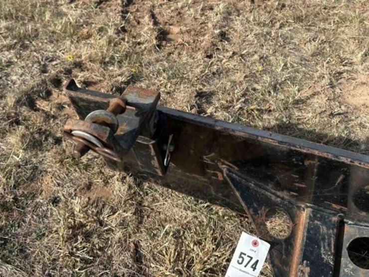 skid-steer-hitch-plate,-receiver-hitch-adapter-image-3