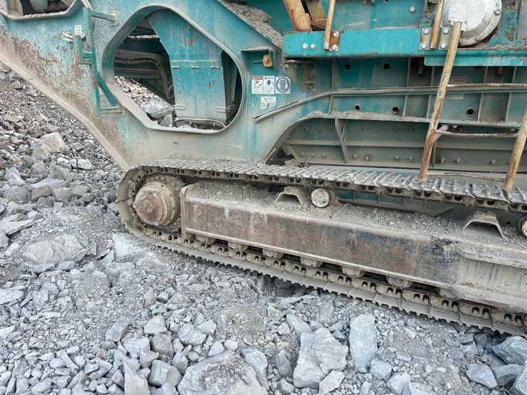 caterpillar-c12-image-13