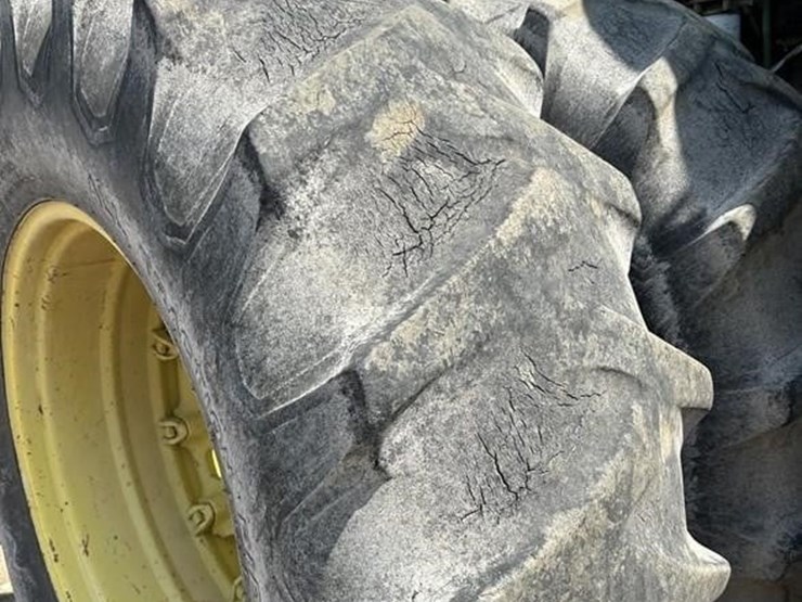 1977-john-deere-8630-image-10