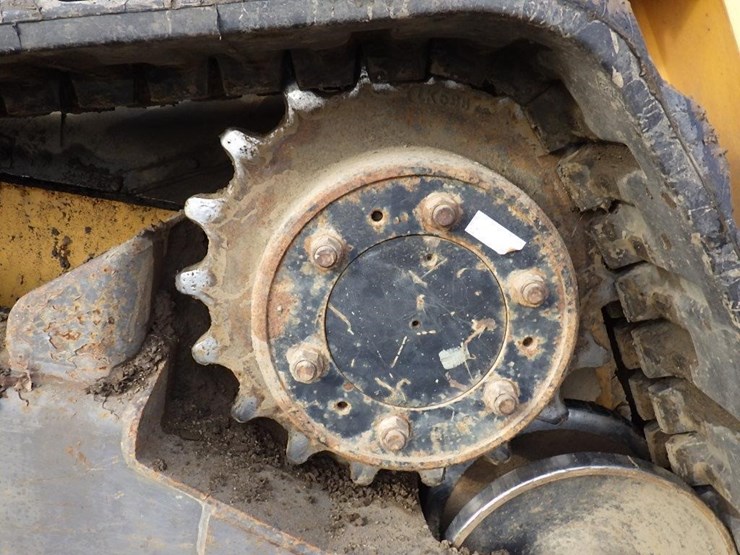 volvo-mct135c-image-18