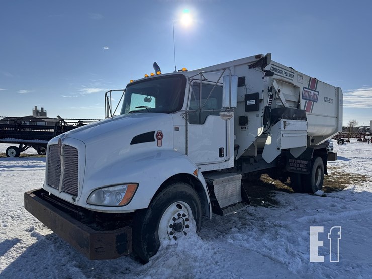2014-kenworth-t370-image-2
