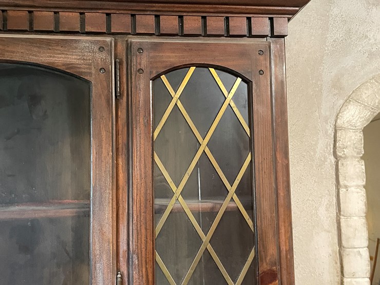 #3740-•-wooden-glass-hutch-image-17