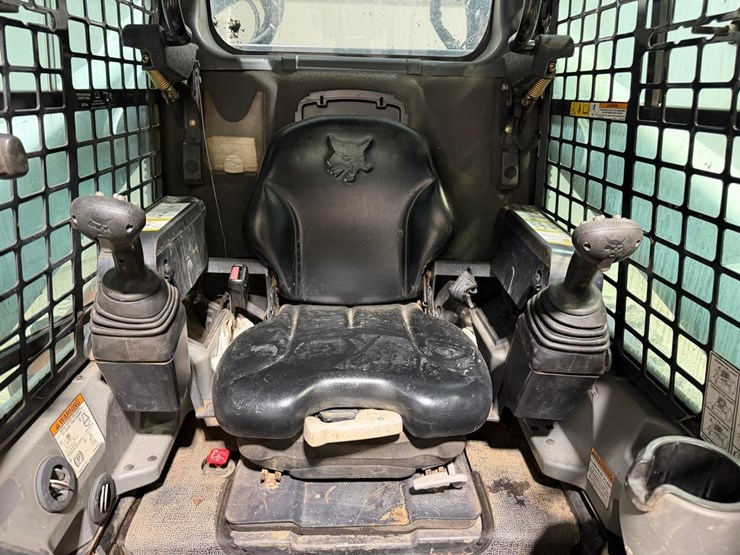 bobcat-t770-image-21