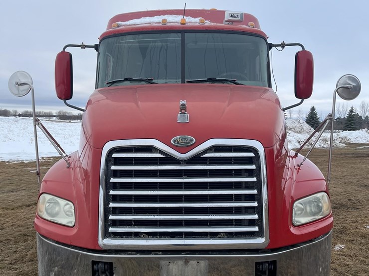 2006-mack-vision-cxn613-image-2