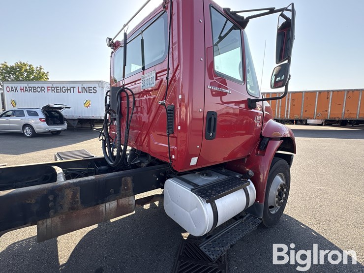 international-durastar-4400-image-14