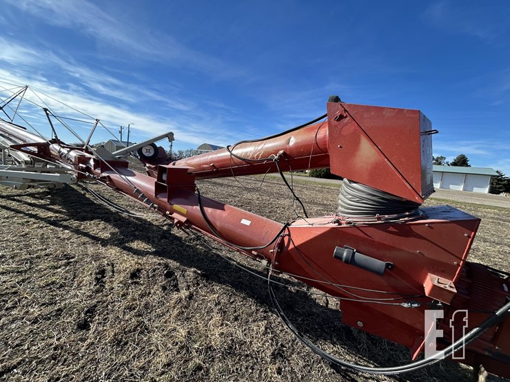 buhler-farm-king-16104-image-17