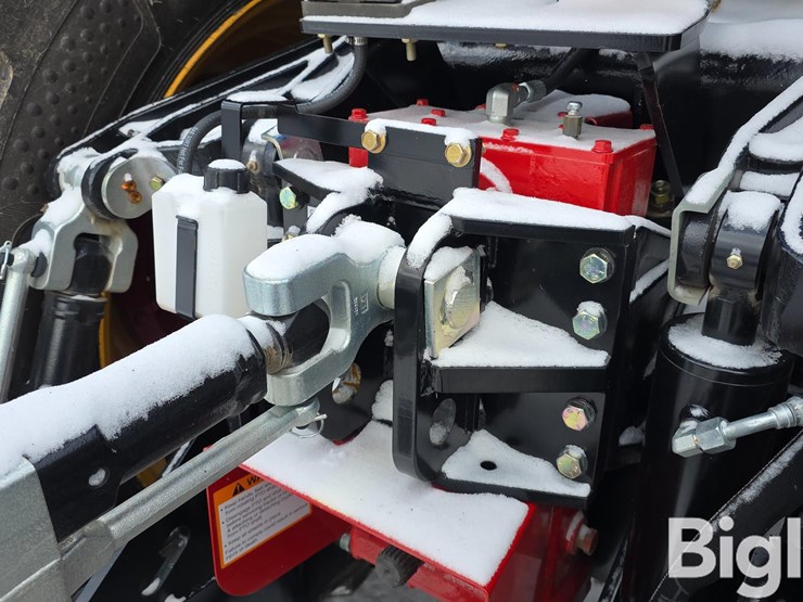 2023-versatile-430-4wd-tractor-image-18