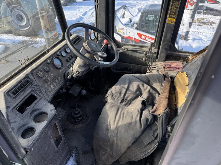 steiger-cougar-iii-st280-image-38