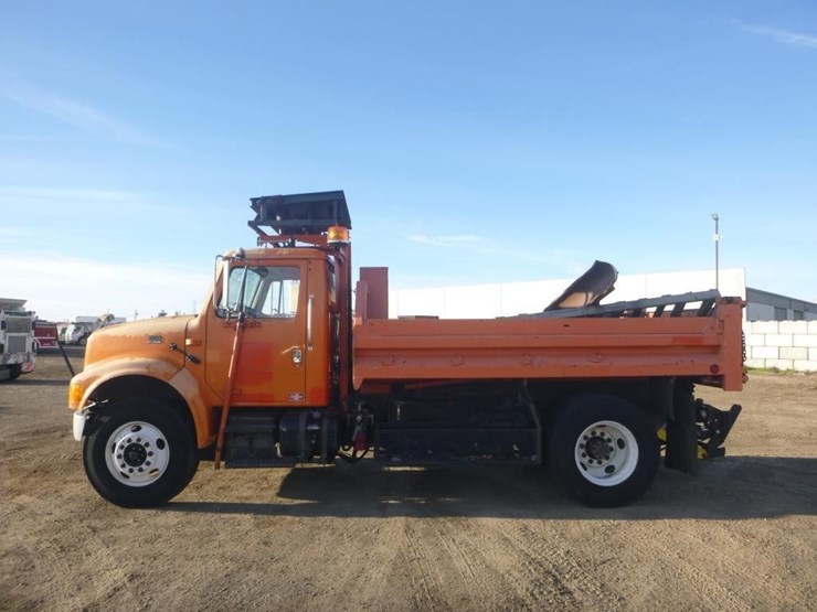 international-4900-image-5