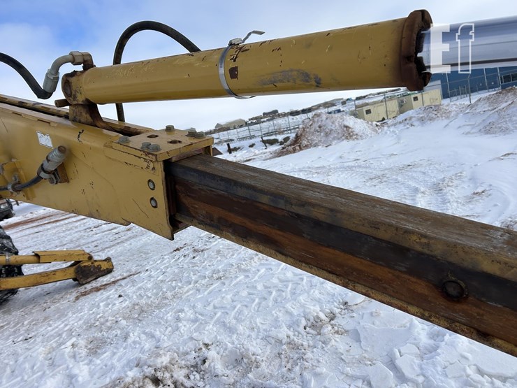 caterpillar-420d-image-88