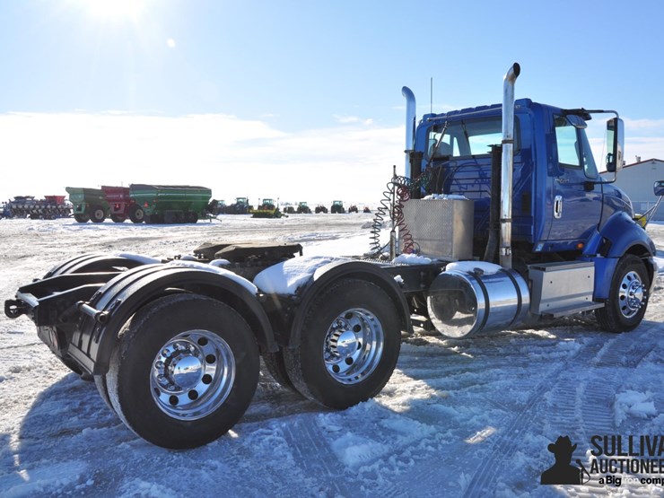 2014-international-prostar-image-5