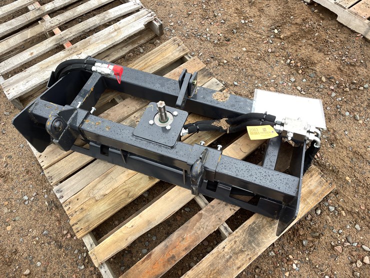 #2063-•-unused-2025-landhonor-skid-steer-3-point-hitch-adapter-attachment-image-2