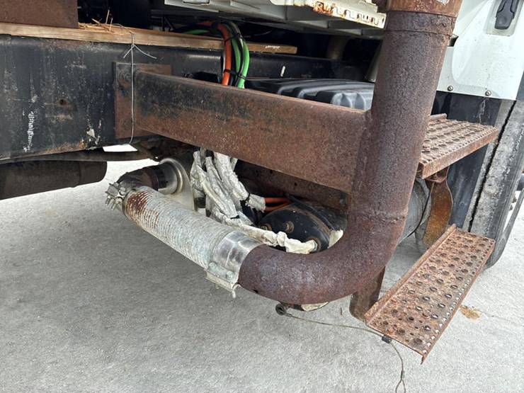 case-ih-7400-image-24