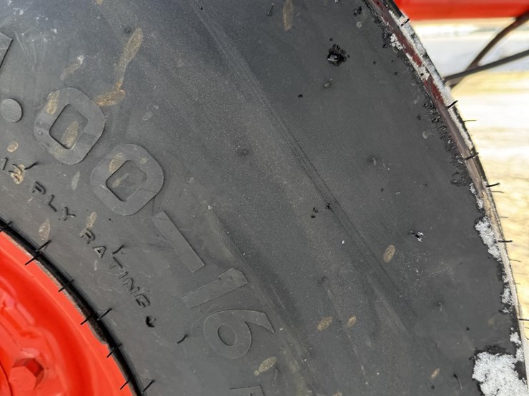 j-i-case-2290-image-19