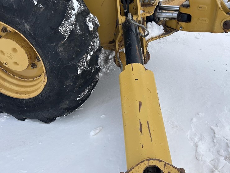 caterpillar-420e-image-74