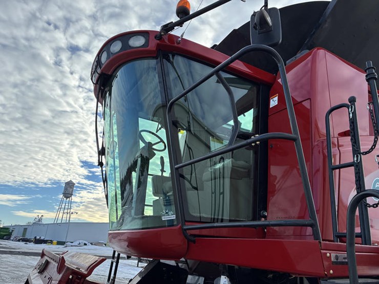 case-ih-6088-image-19