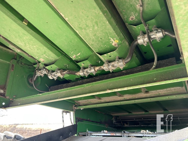 1993-john-deere-9600-image-34