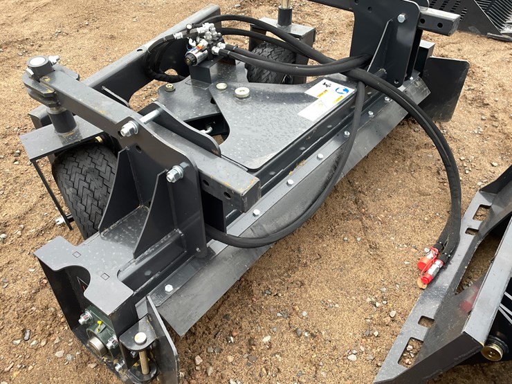 #2039-•-unused-2025-landhonor-power-rake-attachment-image-1