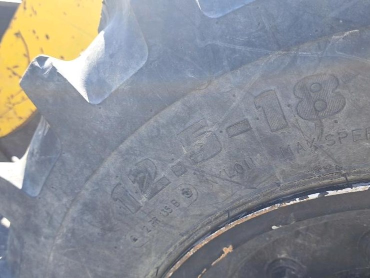 komatsu-wa80-image-33