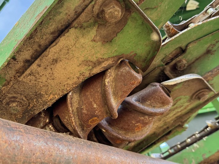 2001-john-deere-893-image-54