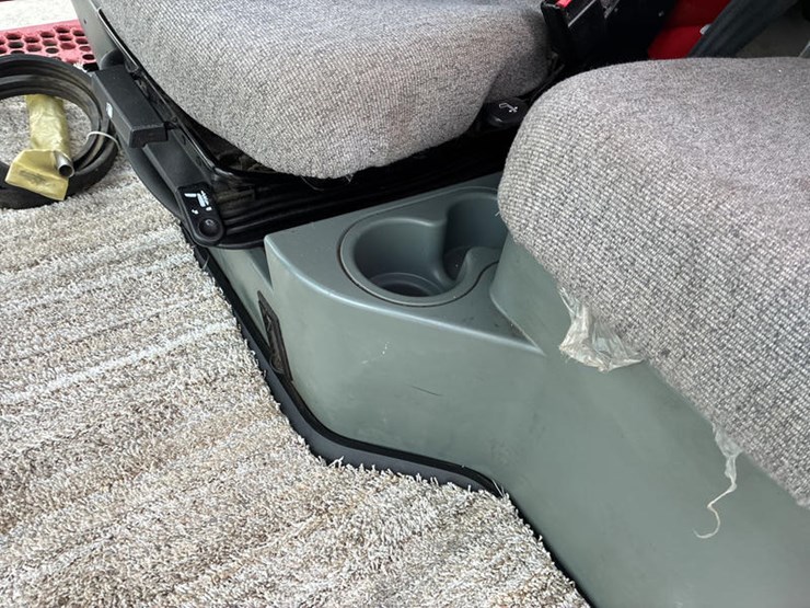 case-ih-2377-image-95