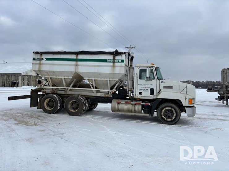 1994-mack-ch613-image-5