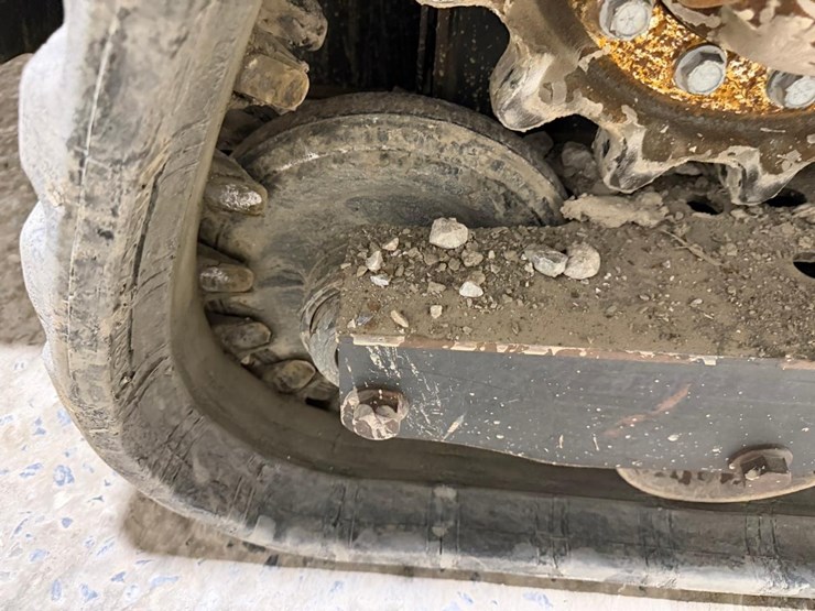 bobcat-t595-image-19