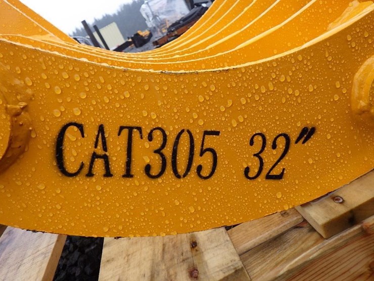 caterpillar-305-image-5