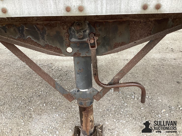 stoughton-53'-t/a-image-15