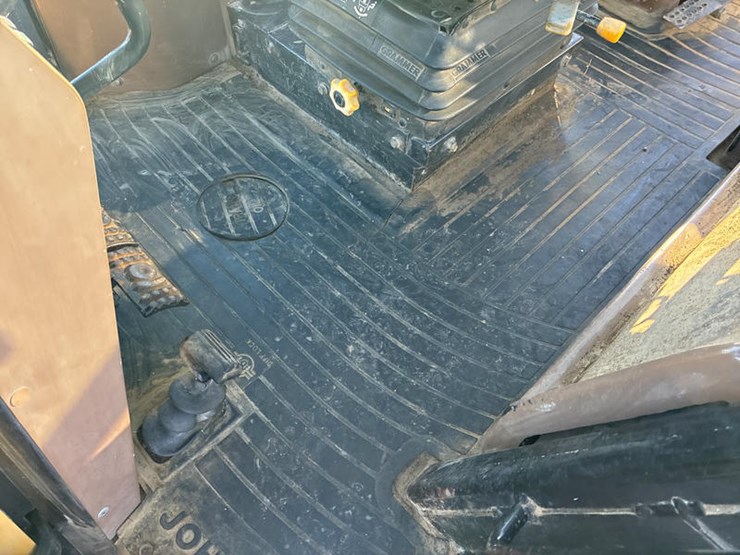 john-deere-310d-image-56