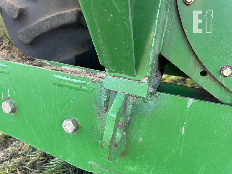 2010-parker-1348-image-30