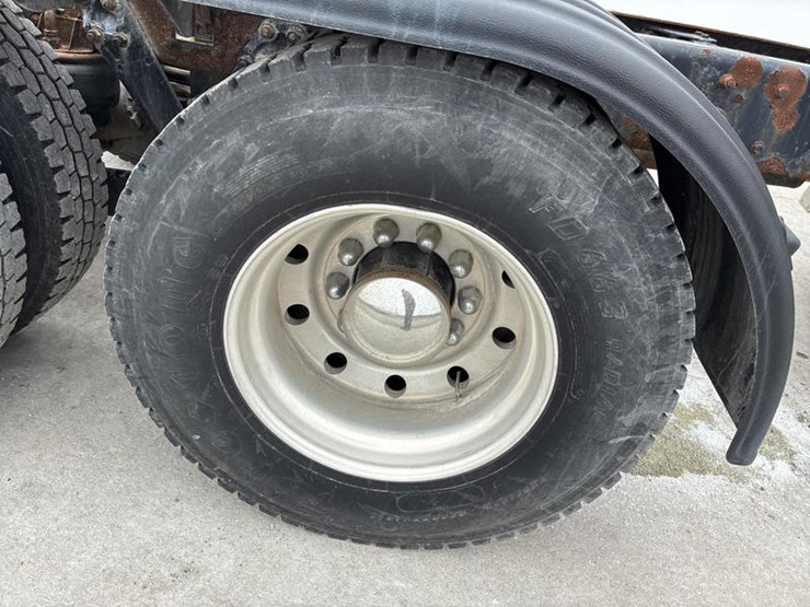 kenworth-t800-image-30