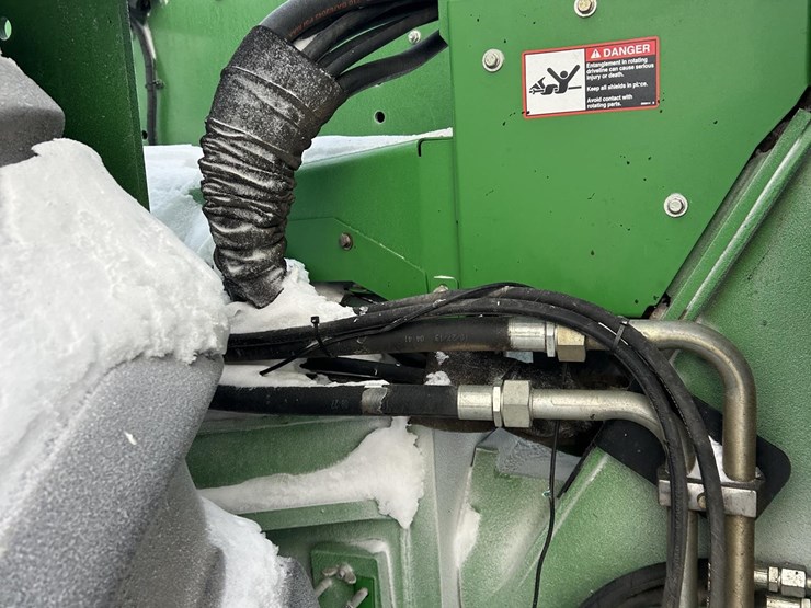 john-deere-9560r-image-52