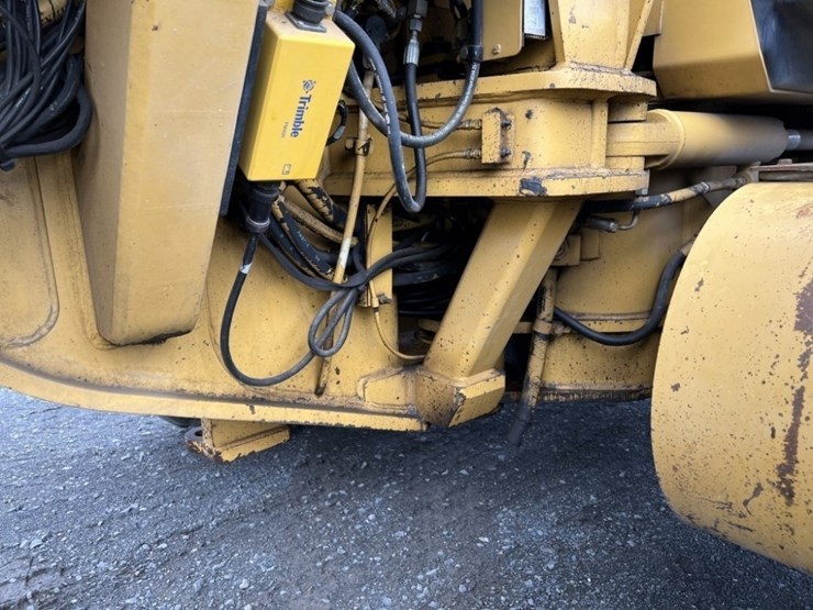 2006-caterpillar-160h-image-20