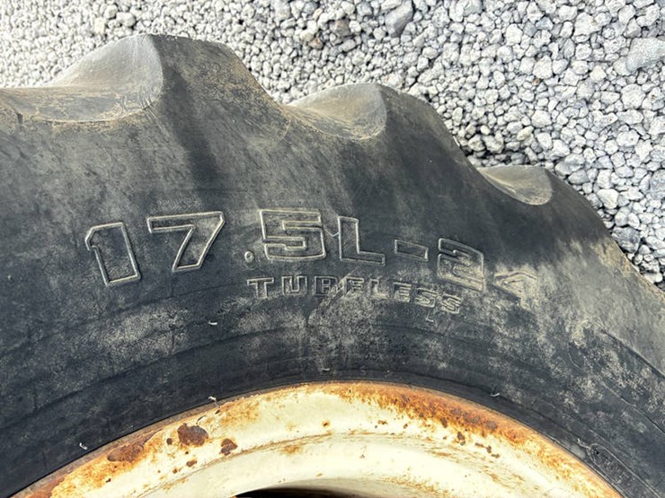 case-ih-3400-image-7