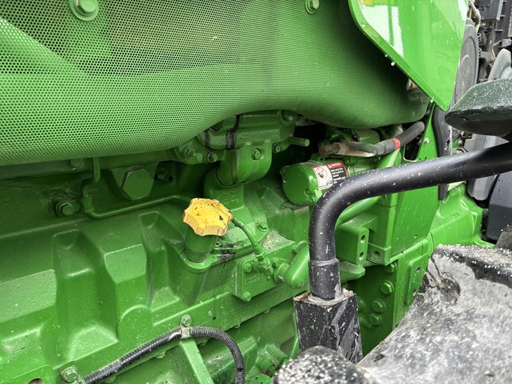 john-deere-8370r-image-64