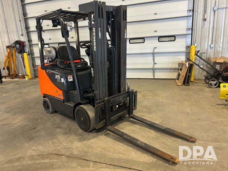 doosan-gc25p-5-image-1