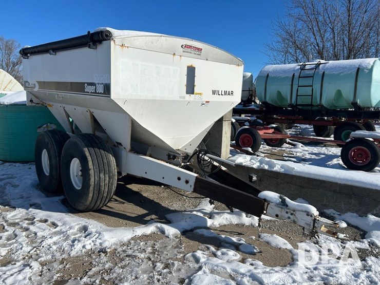 willmar-super-800-image-13